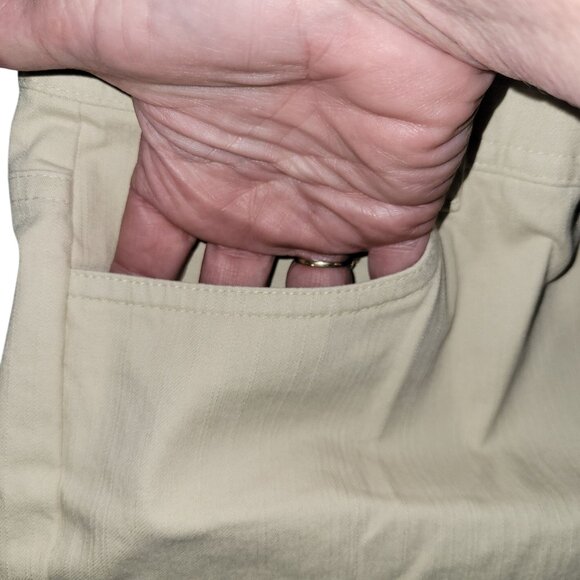 Axcess Beige Stretch Cotton Blend Womens Cropped Pants With Lace Back Pockets Si - Picture 3 of 6